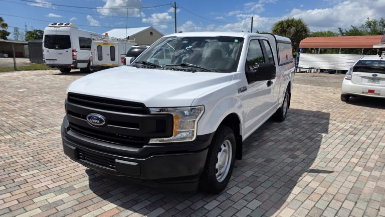 2018 FORD F150 XL, SUPER CAB WITH TOPPER, 3.3 6 CYLINDERS