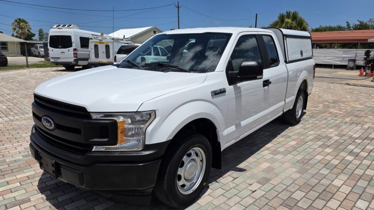 2018 FORD F150 XL, SUPER CAB WITH TOPPER, 3.3 6 CYLINDERS