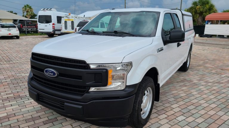 2018 FORD F150 XL, SUPER CAB WITH TOPPER, 3.3 6 CYLINDERS